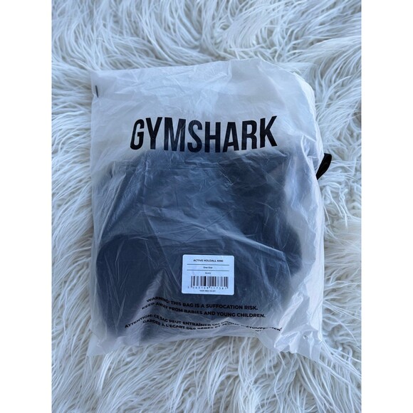 Gymshark Actice Holdall Mini Black - Picture 2 of 8